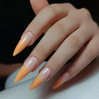 کاشت ناخن و درمان ترک پا|خدمات آرایشگری و زیبایی|مرودشت, ژیان|دیوار