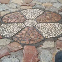 انجام کارهای بنایی و سنگ فرش مالون و موزاییو کاری|خدمات پیشه و مهارت|رامسر, |دیوار