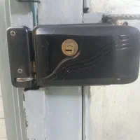 قفل در برقی