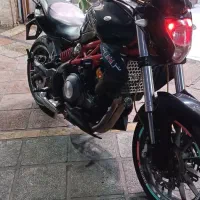 بنلی ۳۰۰ مدل ۹۷ در حد بدون زمین خوردگی