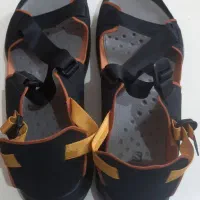 صندل|کیف، کفش، کمربند|قرچک, پویینک|دیوار