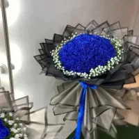 گل روبانی و عروسکی برای ولنتاین