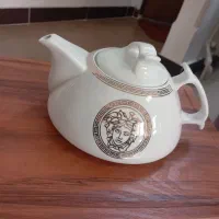 قوری بزرگ و زیبا، کاملا نو و سالم تمیز|قوری، کتری، قهوه‌ساز دستی|رشت, معلم|دیوار