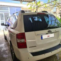 کیا کارناوال ۷ نفره اتوماتیک سفید مدل ۲۰۰۸