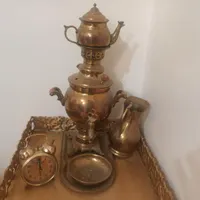 چراغ نفتی انگلیسی ، فانوس و سماور برنجی|کلکسیون اشیاء عتیقه|اراک, |دیوار
