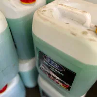 مواد شوینده کارواش|مواد شوینده و دستمال کاغذی|یزد, |دیوار