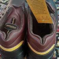 کفش کار وچکمه