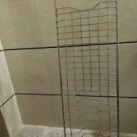 مقداری وسایل منزل|آب‌چکان و نظم‌دهنده ظروف|دورود, |دیوار