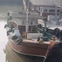 بچه لنج