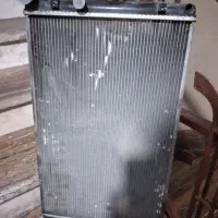 رادیاتور برلیانس 320 کمی نقطه ای اب میدهد