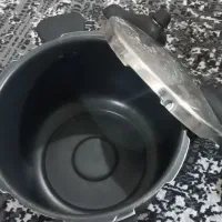 زودپز فلاکس|ظروف پخت‌وپز|اصفهان, باتون|دیوار