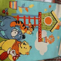 فرش،کودک کاملا سالم