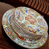 یه دست کیکخوری مرغی