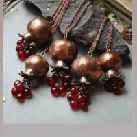 گردنبند انار طبیعی