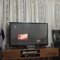 تلوزیون ۵۱ اینچ ، میزتلوزیون