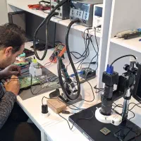 تعمیرات تخصصی هشبرد استاد ماینر