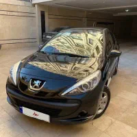 ۲۰7 tu5 مشکی ۴۰هزارتا کار تمیز بیرنگ۱۴۰۰