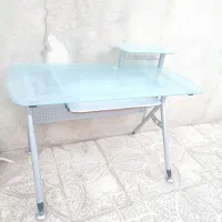 میز کامپیوتر