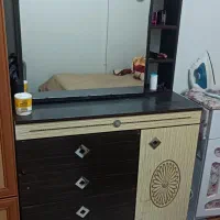 میز ارایش کارکرده