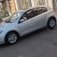 برلیانس ۳۲۰ مدل ۹۵ بی رنگ