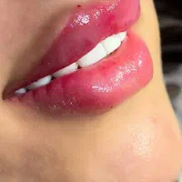 تزریق ژل ناخن پاکسازی مژه کراتین
