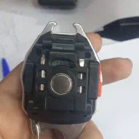 چراغ قوه با چشمک زن لیزری