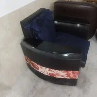 تخت سنتی. چهار دست مبل تک نفره. یک مبل دو نفره|مبلمان خانگی و میز عسلی|شیراز, سعدیه جنوبی|دیوار