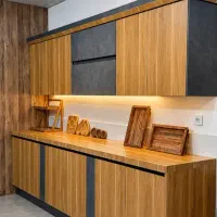 کابینت mdf  نمایشگاهی