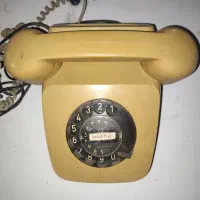 تلفن رومیزی قدیمی نوستالژیک|کلکسیون اشیاء عتیقه|کرج, عظیمیه|دیوار