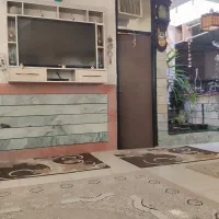 میز تلویزیون دیواری