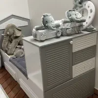 تخت نوجوان و کودک