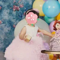 یک سری لباس دخترانه برای یک سال و نیم تا سه سال