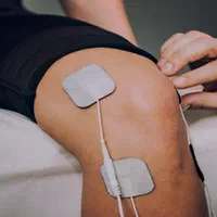 فیزیوتراپی و کاردرمانی در منزل