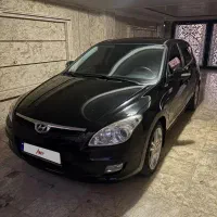 هیوندا i30