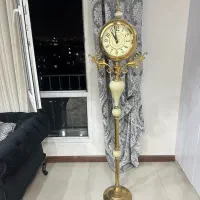 ساعت ایستاده