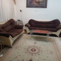یک دست مبل هفت نفره بهمراه میز هشت نفره سالم