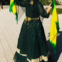 لباس محلی|لباس|شیراز, قلعه نو|دیوار