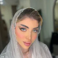 میکاپ چشمگیر و‌ تخصصی عروس و همراه