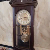 ساعت دیواری سالم