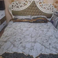 تخت واینها دراور