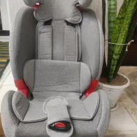 صندلی ماشین کودک