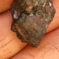 سنگ قیمتی مشکوک به شهاب سنگ