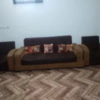 مبلمان خانگی و میز عسلی