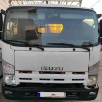 ایسوزو هشتن