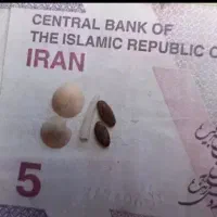 سنگ شانس|کلکسیون اشیاء عتیقه|پاکدشت, پاکدشت (مامازند)|دیوار