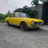 ماشین کلاسیک پژو ۵۰۴