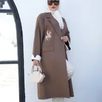 تعدادی خیاط تمیز دوز مانتو