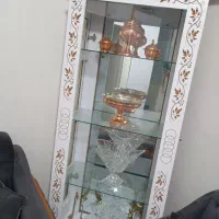 ویترین و کمد