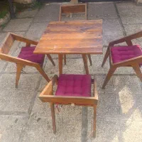 میز ناهار خوری 4نفره نراد کاملا نو بهمراه نشیمن