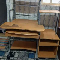 میز کامپیوتر